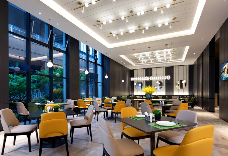 希爾頓餐廳 (1).jpg